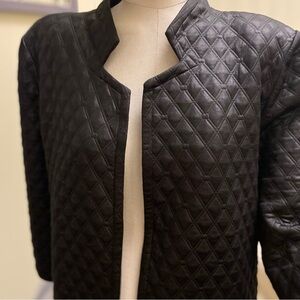 Black Open-Front Diamond Pattern Style Blazer. 3/4 Sleeve Patch Style Pockets XL
